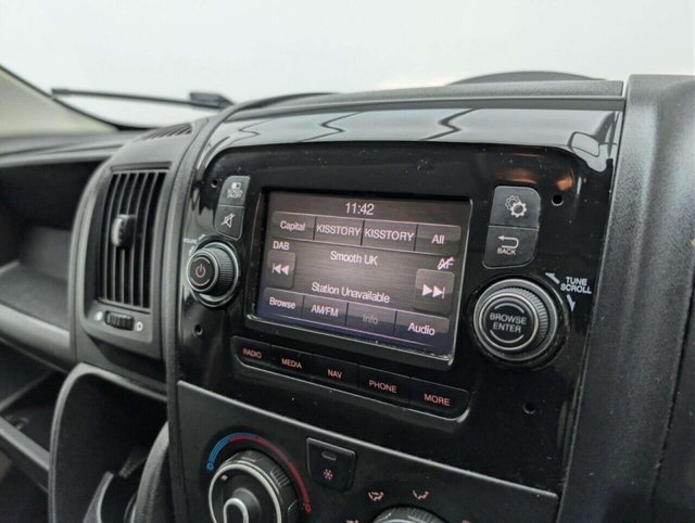 USED 2021 71 PEUGEOT BOXER 2.2 BlueHDi 333 Professional Panel Van 5dr Diesel Manual L1 H1 Euro 6 (s/s) (120 ps) NAVIGATION+CRUISE CONTROL CLICK & COLLECT/HOME DELIVERY