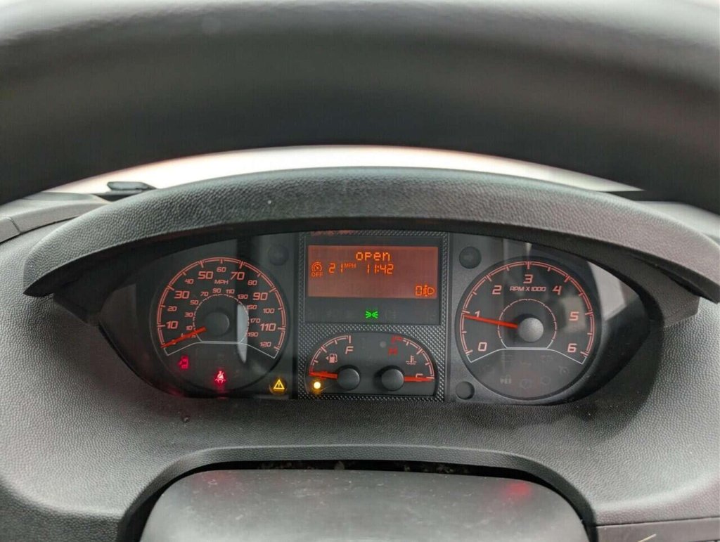 Used 2021 71 PEUGEOT BOXER 2.2 BlueHDi 333 Professional Panel Van 5dr Diesel Manual L1 H1 Euro 6 (s/s) (120 ps) NAVIGATION+CRUISE CONTROL CLICK & COLLECT/HOME DELIVERY