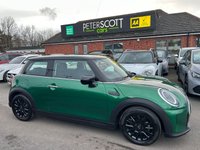 USED 2022 72 MINI HATCH 1.5 Cooper Classic Hatchback 3dr Petrol Steptronic Euro 6 (s/s) (136 ps) Heated Seats & Apple Carplay