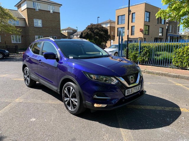 View our Nissan Qashqai 1.2 DIG-T N-Connecta SUV 5dr Petrol XTRON Euro 6 (s/s) (115 ps)