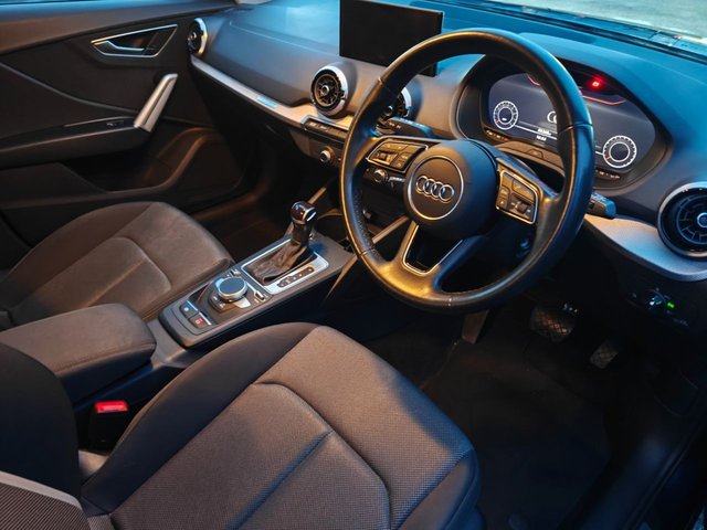 2022 AUDI Q2 - Photo 9
