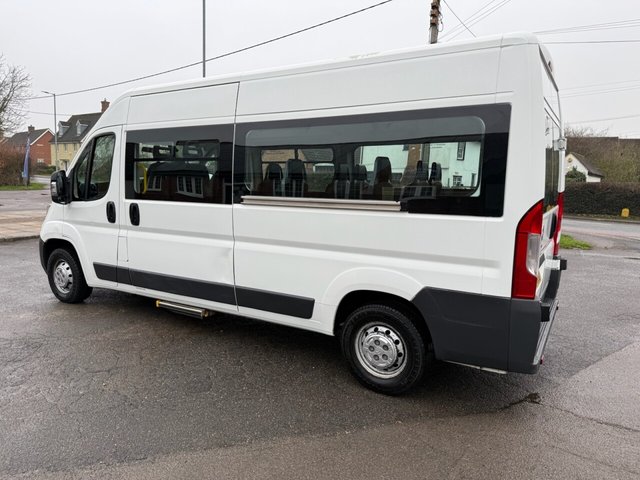 View our CITROEN RELAY