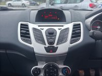 USED 2012 12 FORD FIESTA 1.4 TDCi DPF Zetec Hatchback 5dr Diesel Manual (104 g/km, 69 bhp) &pound;200 To Secure