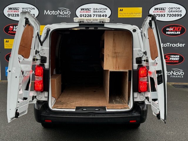 2022 Vauxhall Vivaro 1.5L Dynamic 6dr - Photo 8