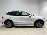 USED 2016 16 VOLKSWAGEN TOUAREG 3.0 TDI V6 BlueMotion Tech R-Line SUV 5dr Diesel Tiptronic 4WD Euro 6 (s/s) (262 ps) SUNROOF | HEATED SEATS | ULEZ | NATIONWIDE DELIVERY