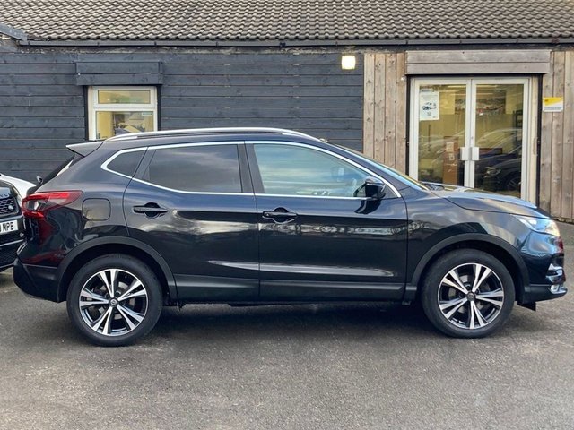 2017 Nissan Qashqai 1.5L N-Connecta 5dr - Photo 10