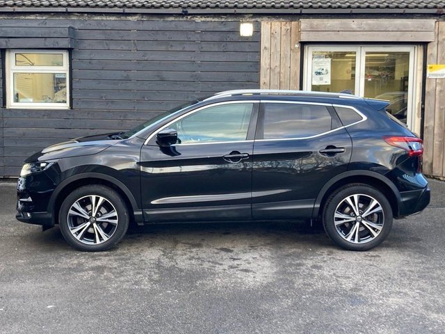 2017 Nissan Qashqai 1.5L N-Connecta 5dr - Photo 9