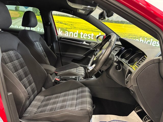 2015 Volkswagen Golf 2L Gtd 5dr - Photo 12