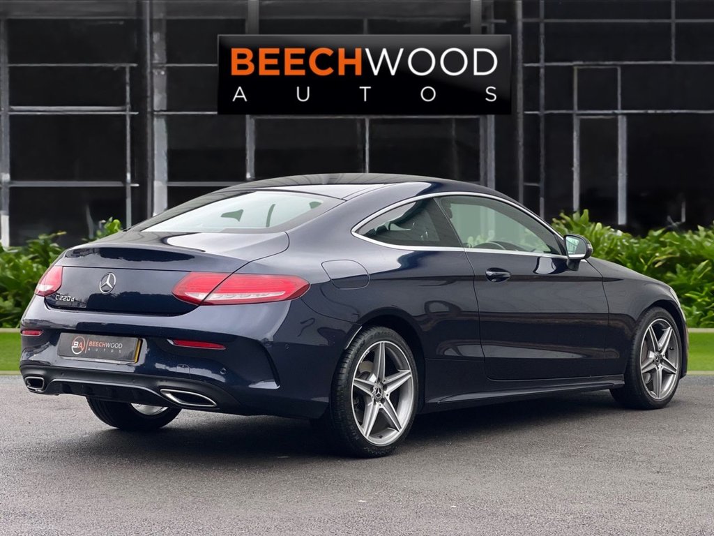 USED 2017 67 MERCEDES-BENZ C-CLASS 2.1 C220d AMG Line Coupe 2dr Diesel G-Tronic+ Euro 6 (s/s) (170 ps) FULL SERVICE HISTORY