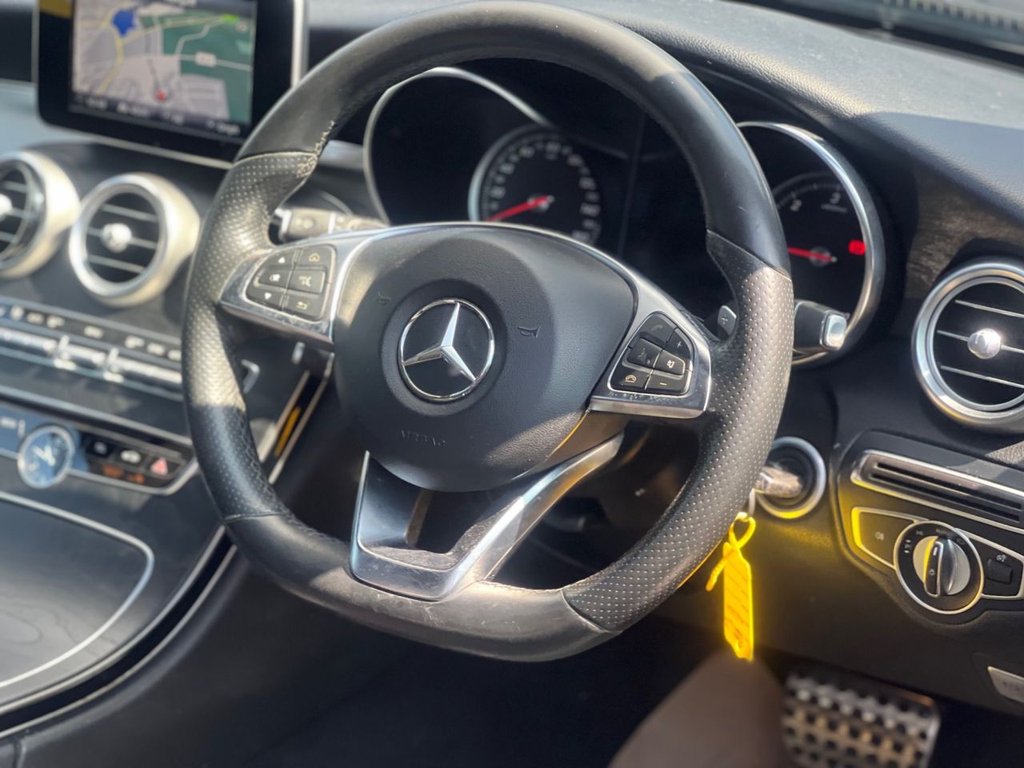 USED 2017 67 MERCEDES-BENZ C-CLASS 2.1 C220d AMG Line Coupe 2dr Diesel G-Tronic+ Euro 6 (s/s) (170 ps) FULL SERVICE HISTORY