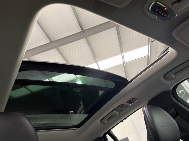 2016 Volvo Xc90 2L Inscription 5dr - Photo 12