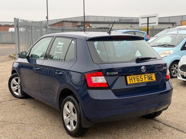 2015 SKODA FABIA - Photo 5