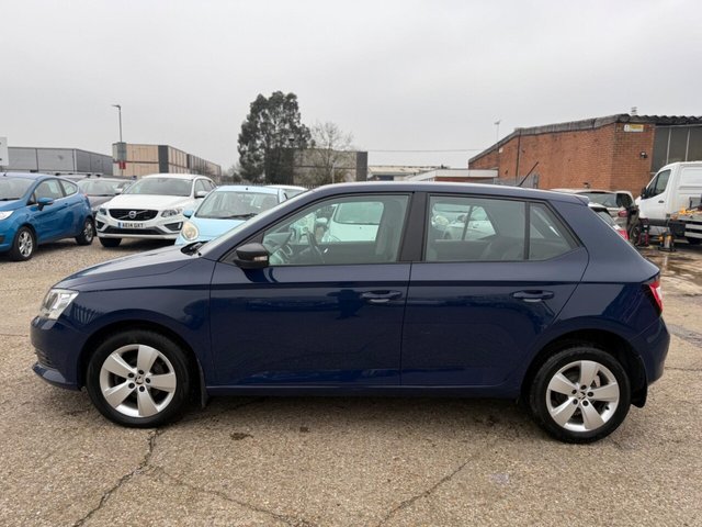 2015 SKODA FABIA - Photo 6