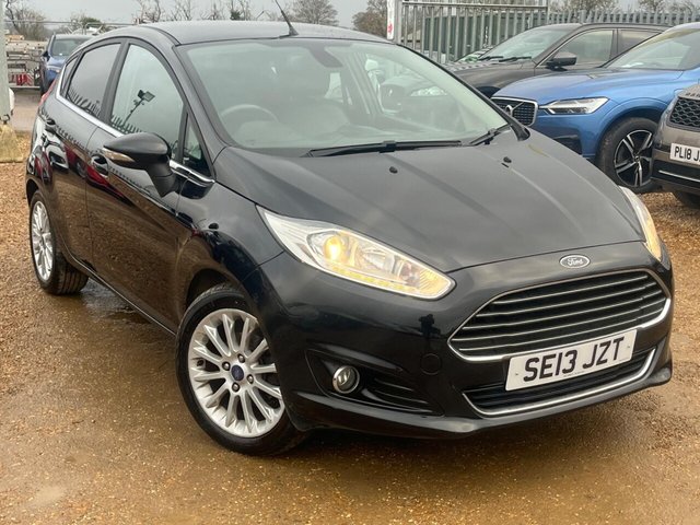 2013 FORD FIESTA