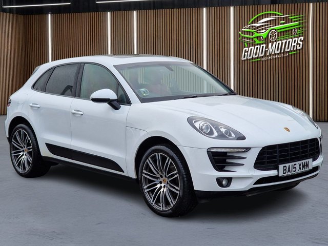2015 PORSCHE MACAN - Photo 9