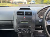 USED 2006 06 VOLKSWAGEN POLO 1.4 S Hatchback 5dr Petrol Automatic (185 g/km, 74 bhp) 