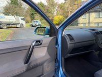 USED 2006 06 VOLKSWAGEN POLO 1.4 S Hatchback 5dr Petrol Automatic (185 g/km, 74 bhp) 