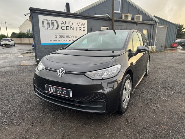 2022 ID.3 PRO PERFORMANCE 58KWH LIFE HATCHBACK 5DR ELECTRIC AUTO 204 PS 2022 14,000... photo