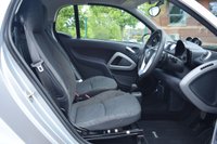 USED 2014 14 SMART FORTWO Electric Drive Coupe 2dr Electric Auto (74 bhp) 1 OWNER | F-SMART-SH | SAT NAV