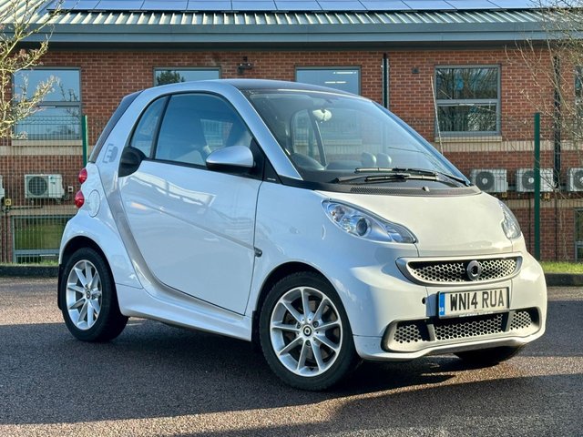 2014 FORTWO 2014 ELECTRIC DRIVE COUPE 2DR ELECTRIC AUTO 74 BHP 1 OWNER F... photo