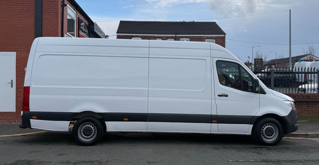 2020 Mercedes-Benz SPRINTER - Photo 6