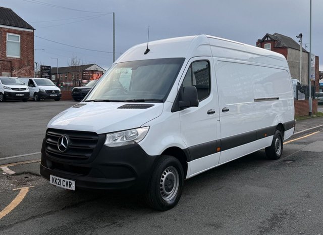 2019 Mercedes-Benz SPRINTER - Photo 2