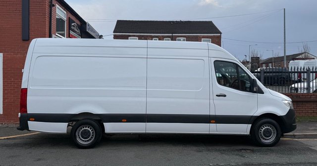 2019 Mercedes-Benz SPRINTER - Photo 6