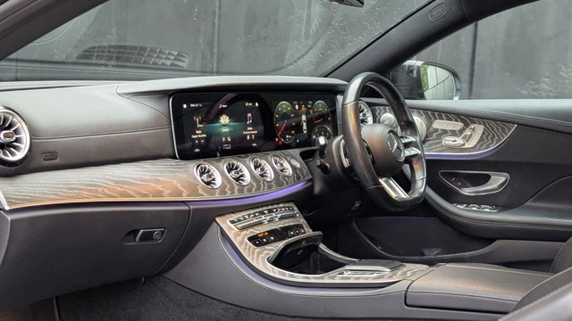 2021 MERCEDES-BENZ E-CLASS 2021 2.0 E220d AMG Line (Premium Plus) Coupe 2dr Diesel G-Tronic+ Euro 6 (s/s) (194 ps) - Photo 12