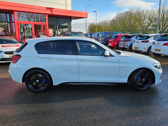 2017 BMW 1 SERIES - Photo 10