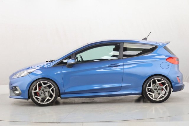 2019 Ford Fiesta 1.5L St-3 3dr - Photo 6