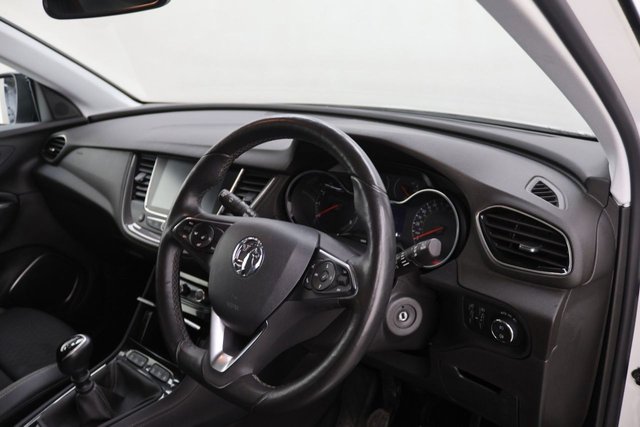 2020 Vauxhall Grandland X 1.5L Business Edition Nav 5dr - Photo 10