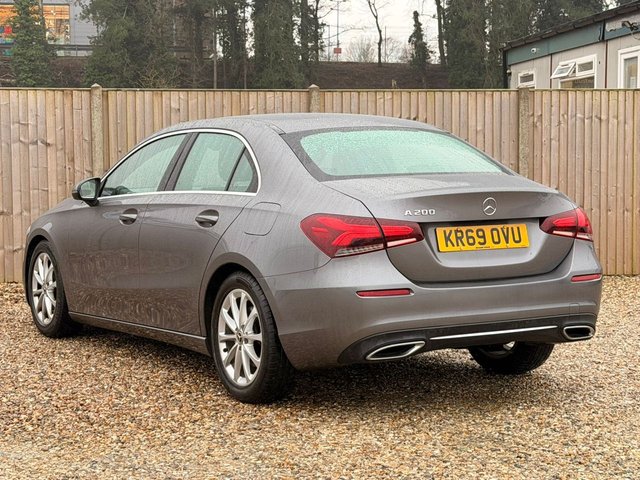 2020 Mercedes-Benz A-CLASS - Photo 3