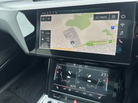 USED 2020 70 AUDI E-TRON 55 Launch Edition Sportback 5dr Electric Auto quattro 95kWh (408 ps) VIRTUAL EXTERIOR MIRRORS, PAN ROOF