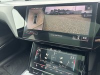 USED 2020 70 AUDI E-TRON 55 Launch Edition Sportback 5dr Electric Auto quattro 95kWh (408 ps) VIRTUAL EXTERIOR MIRRORS, PAN ROOF