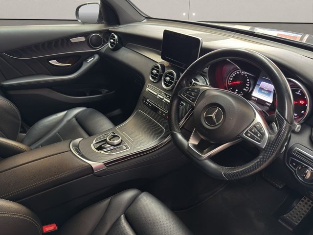 2018 Mercedes-Benz Glc 2L Amg Line 5dr - Photo 8