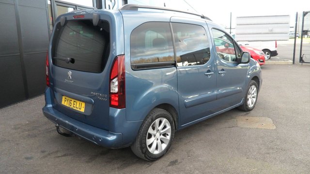 2016 PEUGEOT PARTNER TEPEE 1.6 BlueHDi Allure MPV 5dr Diesel Manual Euro 6 (s/s) (120 ps)FSH,2 OWNERS,£35 ROAD TAX. - Photo 10