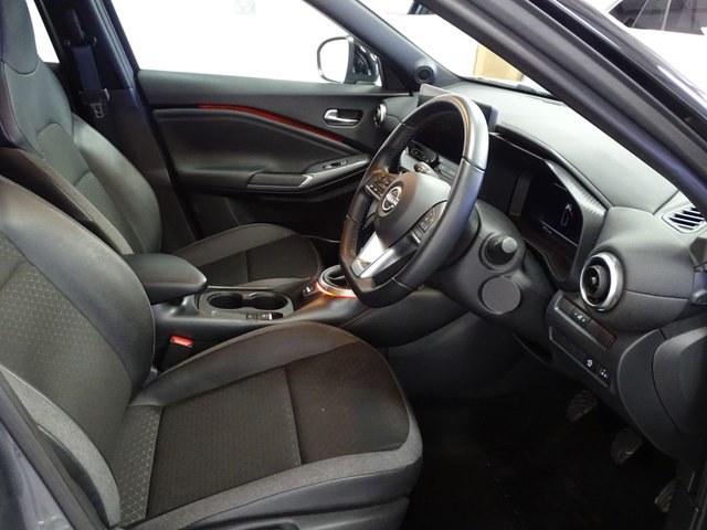 2024 Nissan Juke 1L N-Connecta 5dr - Photo 3