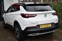 USED 2020 69 VAUXHALL GRANDLAND X 1.2 TURBO SRi NAV 5 DOOR 6-SPEED 128 BHP (EURO 6) Apple CarPlay / DAB / Park Assist