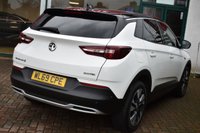 USED 2020 69 VAUXHALL GRANDLAND X 1.2 TURBO SRi NAV 5 DOOR 6-SPEED 128 BHP (EURO 6) Apple CarPlay / DAB / Park Assist