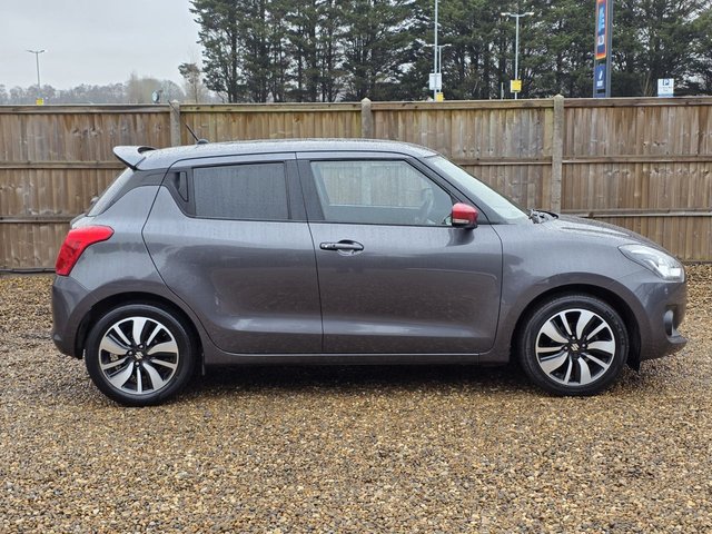 2018 SUZUKI SWIFT - Photo 6