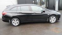 USED 2018 18 VAUXHALL ASTRA 1.6 CDTi ecoFLEX Design Sports Tourer 5dr Diesel Manual Euro 6 (s/s) (110 ps)FSH,2 KEYS,LONG MOT,ALLOYS. 115.965 MILES,LONG MOT,ALLOYS,FSH.