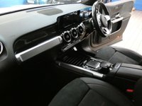 USED 2022 71 MERCEDES-BENZ GLB 1.3 GLB200 AMG Line SUV 5dr Petrol 7G-DCT Euro 6 (s/s) (163 ps) 7 SEATS SAT NAV PART LEATHER INTERIOR HEATED SEATS CRUISE CONTROL REAR VIEW CAMERA 1 OWNER SERVICE HISTORY WARRANTY