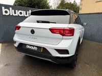 USED 2021 21 VOLKSWAGEN T-ROC 1.5 TSI EVO Black Edition SUV 5dr Petrol Manual Euro 6 (s/s) (150 ps) Dual zone climate control A/C, Adaptive cruise control, Bluetooth, USB input, Power folding heated wingmirrors, DAB radio, LED daytime running lights, Front & Rear parking sensors, Auto headlights, 18" Alloy wheels, Apple Car Play, Android Auto.