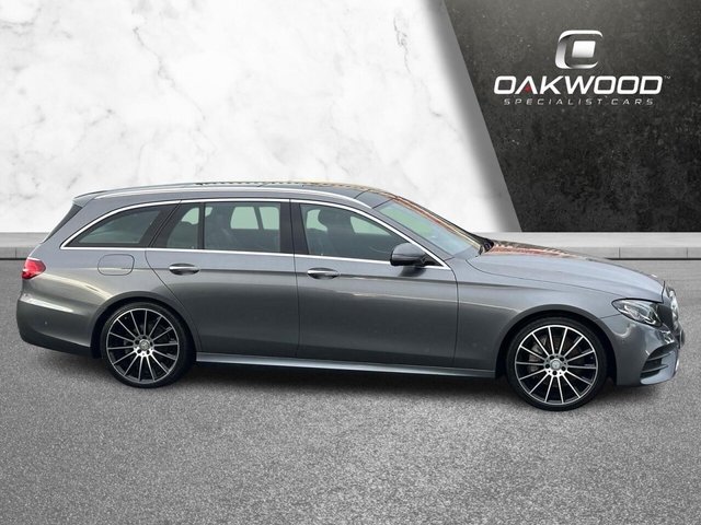 2017 Mercedes-Benz E-CLASS - Photo 6