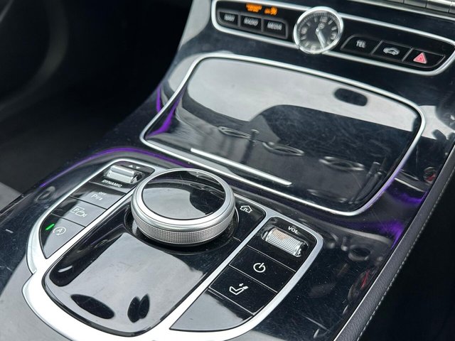 2017 Mercedes-Benz E-CLASS - Photo 11