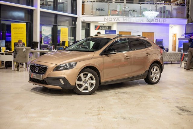 2015 Volvo V40 Cross Country