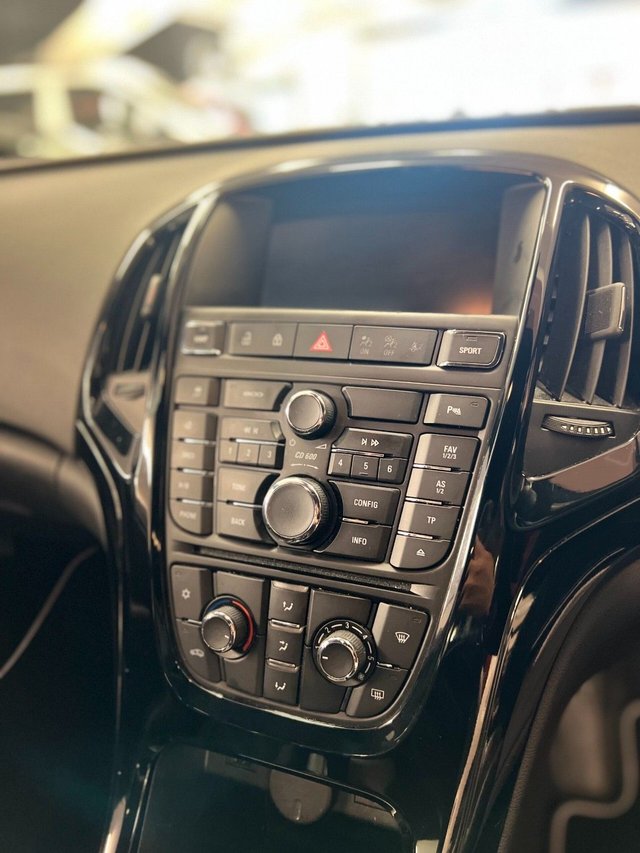 2018 Vauxhall Astra Gtc 2L Vxr 3dr - Photo 6