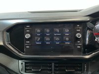 USED 2019 19 VOLKSWAGEN T-CROSS 1.0 TSI SE SUV 5dr Petrol Manual Euro 6 (s/s) (95 ps) 2 keys, rear parking sensors, DAB