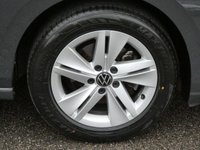 USED 2022 72 VOLKSWAGEN GOLF 1.0 TSI Life 5d 110 S/S 1 OWNER , FULL VW SERVICE HISTORY, SAT NAV, APP-CONNECT FOR WIRELESS APPLE CARPLAY / ANDROID AUTO, ACTIVE INFO DISPLAY VIRTUAL COCKPIT, WIRELESS PHONE CHARGER, DAB RADIO, BLUETOOTH, LANE ASSIST, FRONT ASSIST, ADAPTIVE CRUISE CONTROL & SPEED LIMITER, FRONT & REAR PARKING SENSORS WITH DISPLAY, LEATHER FLAT BOTTOM MULTIFUNCTION STEERING WHEEL, KEYLESS START, RAIN & LIGHT SENSORS, AUTO HOLD, 4x USB PORTS, CLIMATE CONTROL, ILLUMINATING VANITY MIRRORS, DIGITAL SPEEDO, MANAUL 6 SPEED