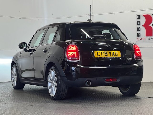 2019 MINI Hatch 1.5L Cooper Classic 5dr - Photo 5